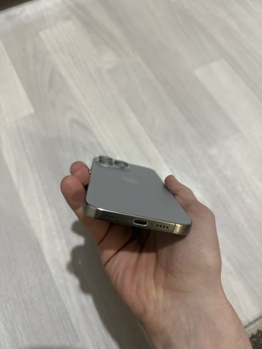 Айфон 15 про мах 1тб