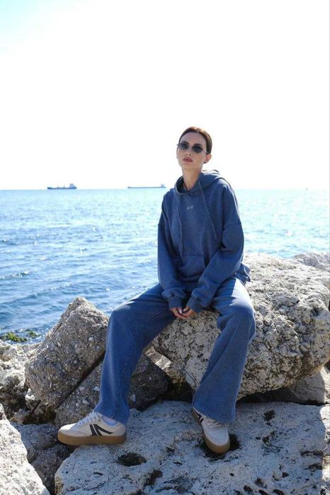 Женский спортивный костюм турецкого производства