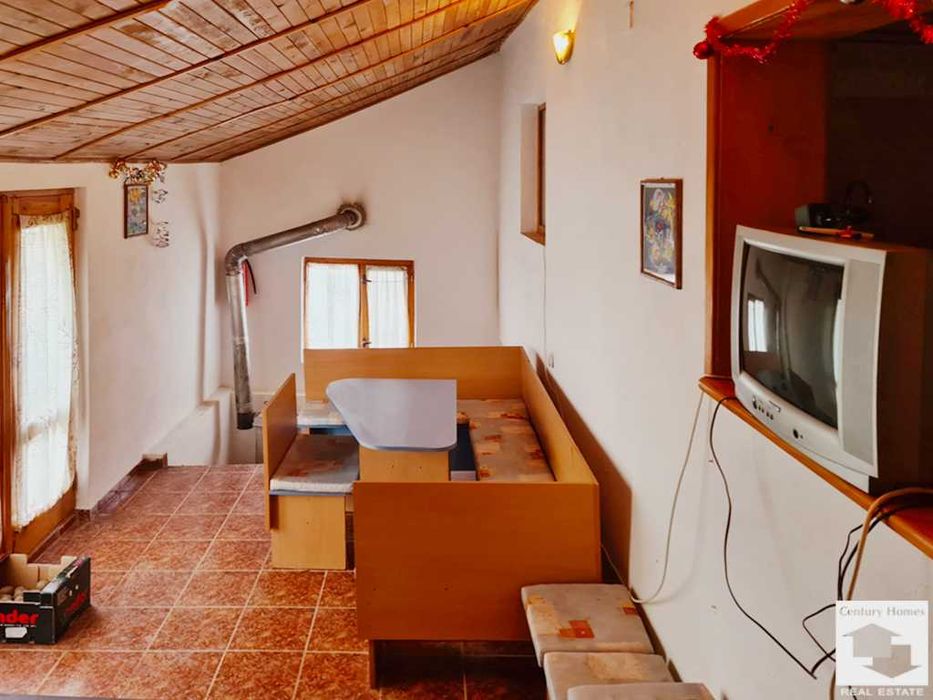 180052 Kъща с бизнес потенциал в китното село Престой, до град Трявна