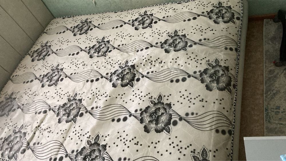 Отдам даром матрас