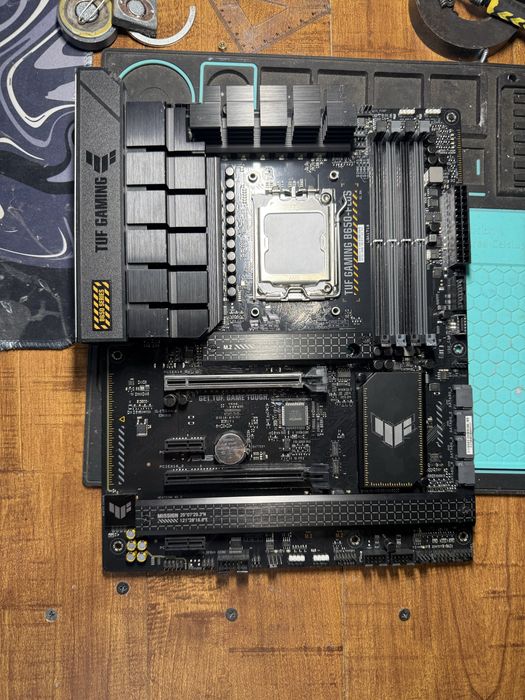 ASUS TUF Gaming B650-PLUS AM5 DDR5 – functionala!