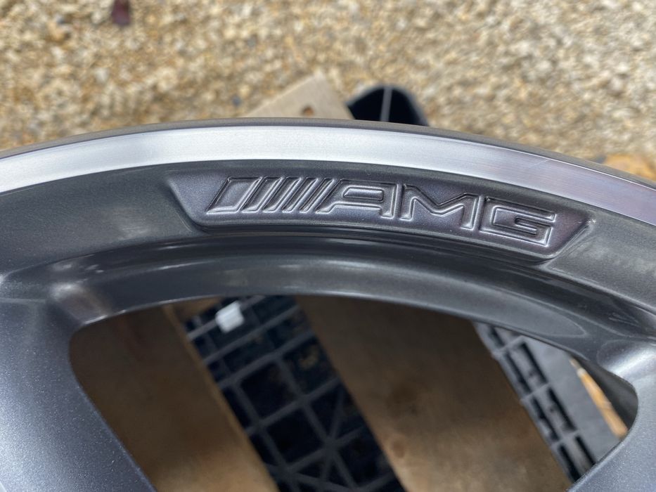 19 цола 5 х 112 мм Мерцедес Mercedes AMG  GLC , E , C , S ,Класа