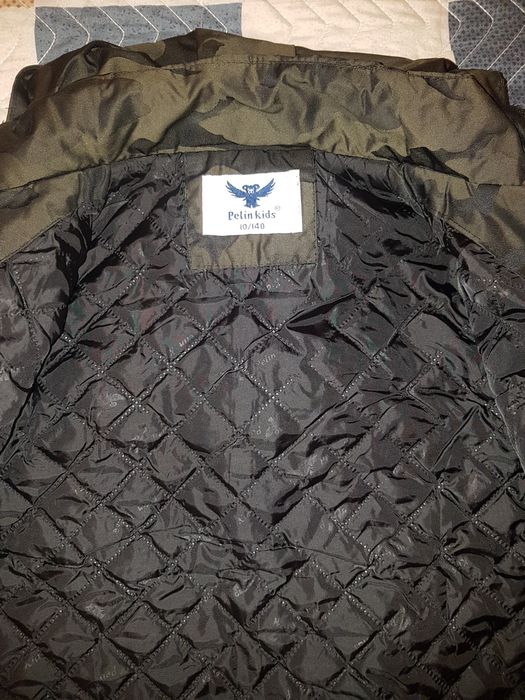 Весенняя  куртка на мальчика