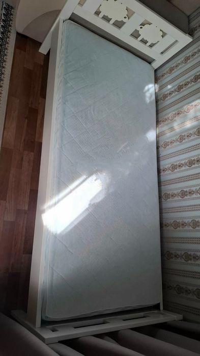 Кровать детская б/у
