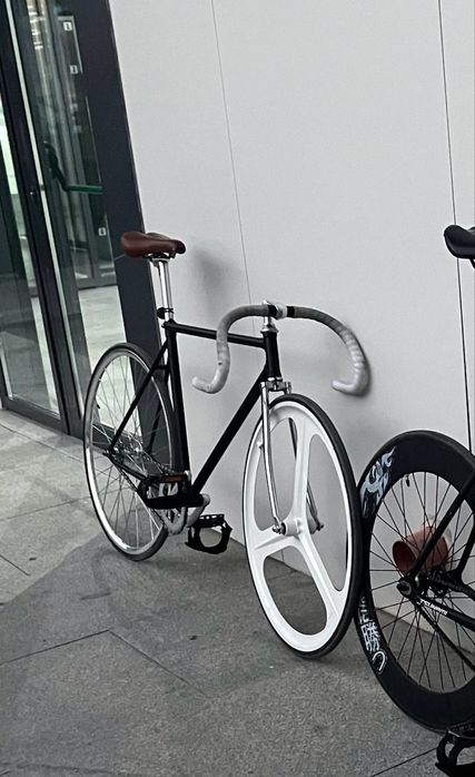 Продам 2 велосипед фикс