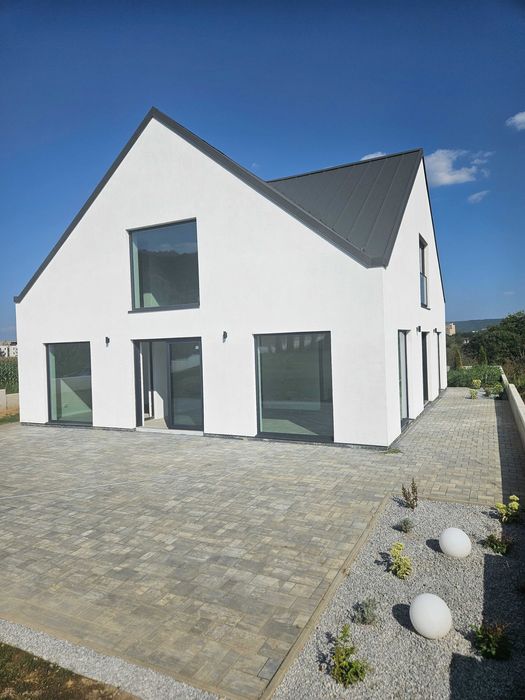 Casa individuala constructie noua | 185mp utili | 822mp teren | Unirii