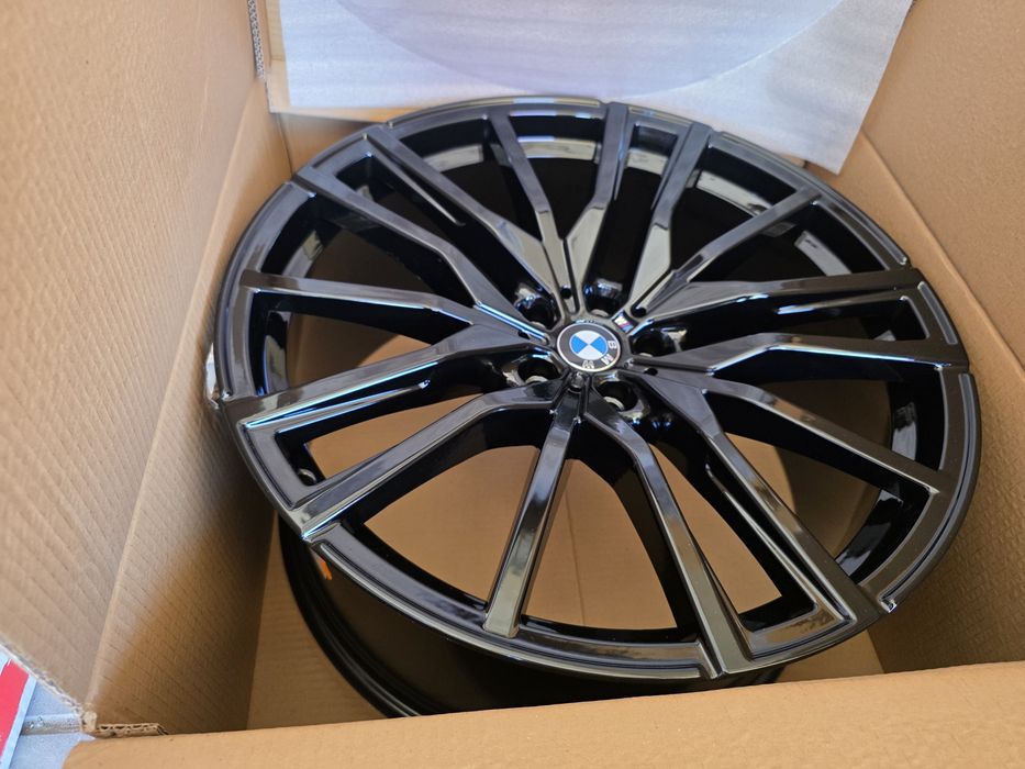 Jante de aliaj pentru bmw x5-x6 pe 22 marca rc wheels model 550