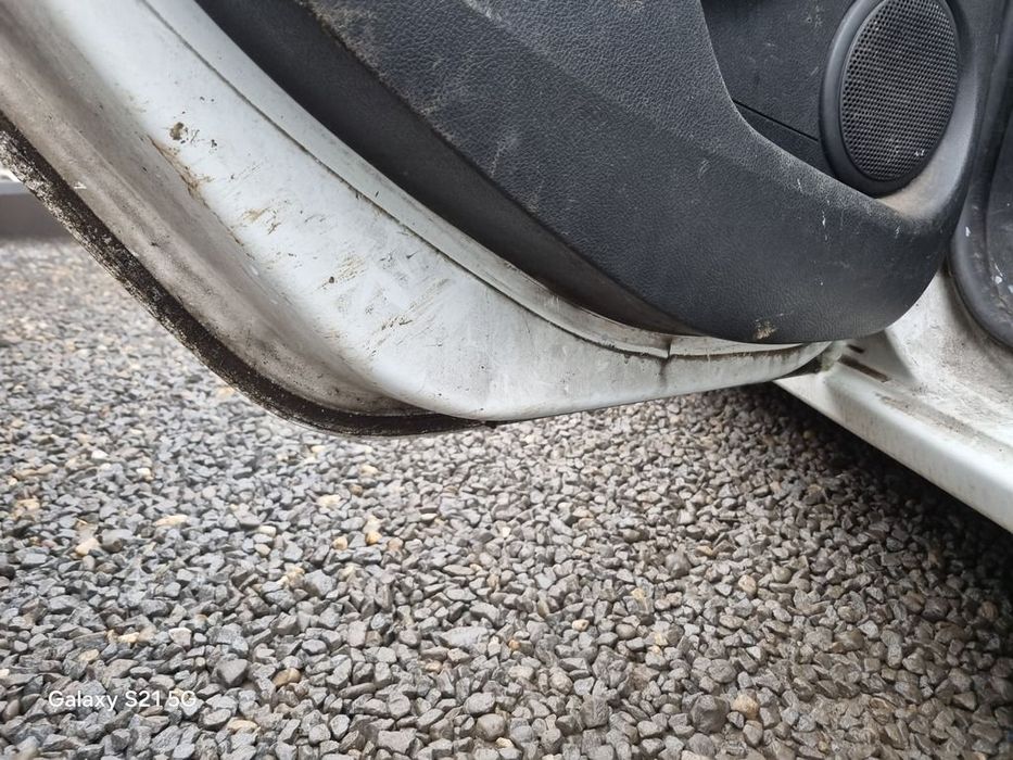 Usa Stanga Spate Dacia Dacia Logan II MCV 2013 - 2016 SUV 4 Usi Blanc Glacier DV369 (1422)