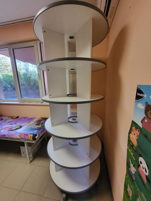 Въртяща се етажерка за папки /класьори Rotafile.Като нов много запазен