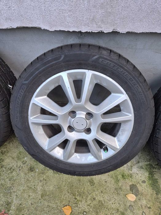 Vand jante  opel corsa d foarte bine intretinute