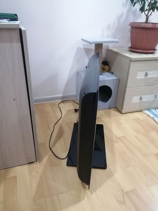 Телевизор SAMSUNG