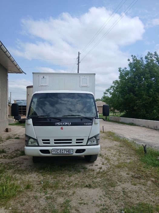 Isuzu sotiladi NQR