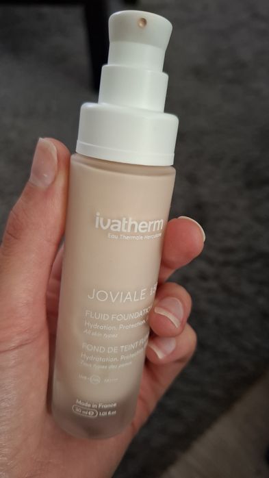 Vand fond de ten Ivatherm Joviale spf 50 nuanta 01 Milk