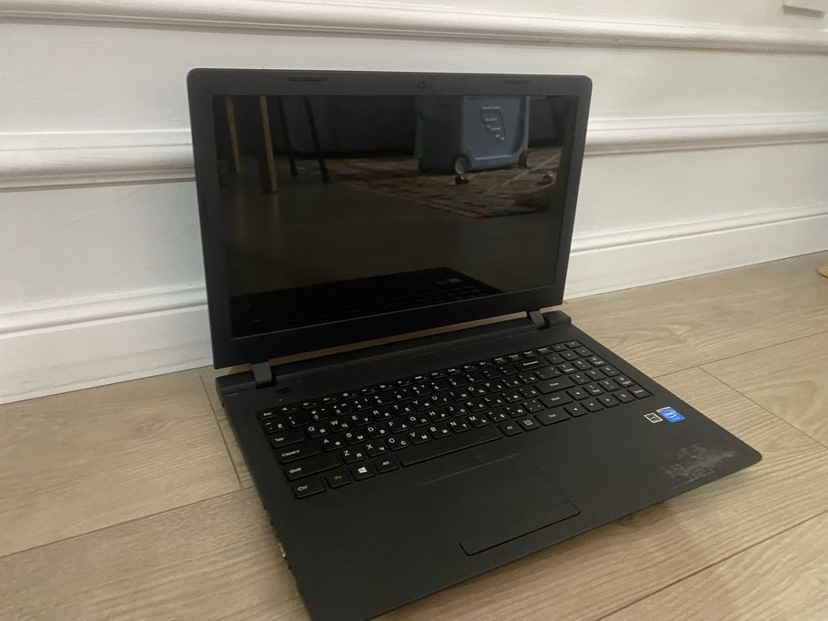Lenovo IdeaPad в хорошем состоянии