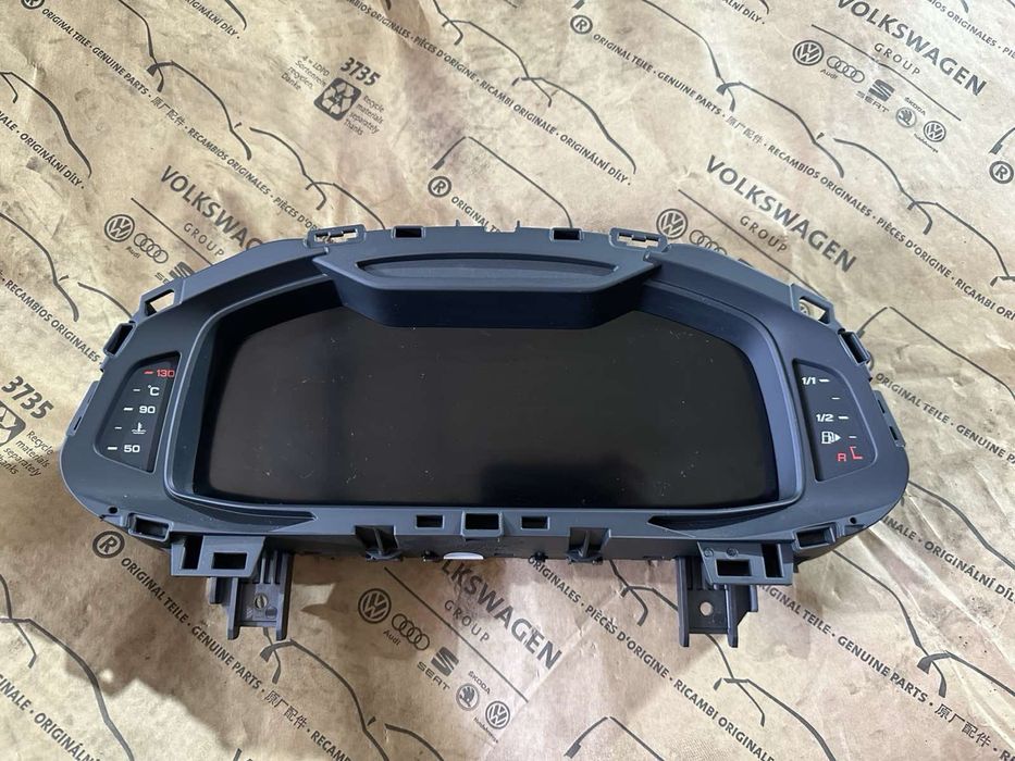 Audi A6/A7/Q7/Q8 Километражно Табло 4K0920790B