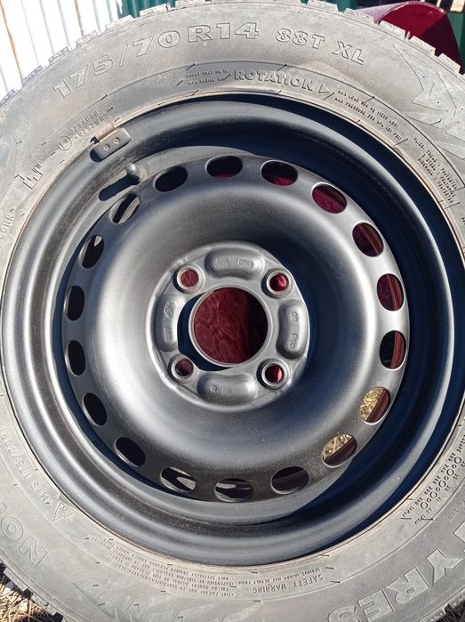 Митсубиси Спейс старт