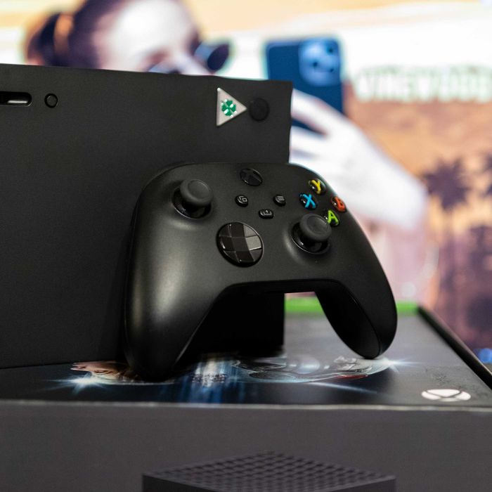 Xbox Series X (1TB) – În garanție, Cutie, Stare impecabilă!