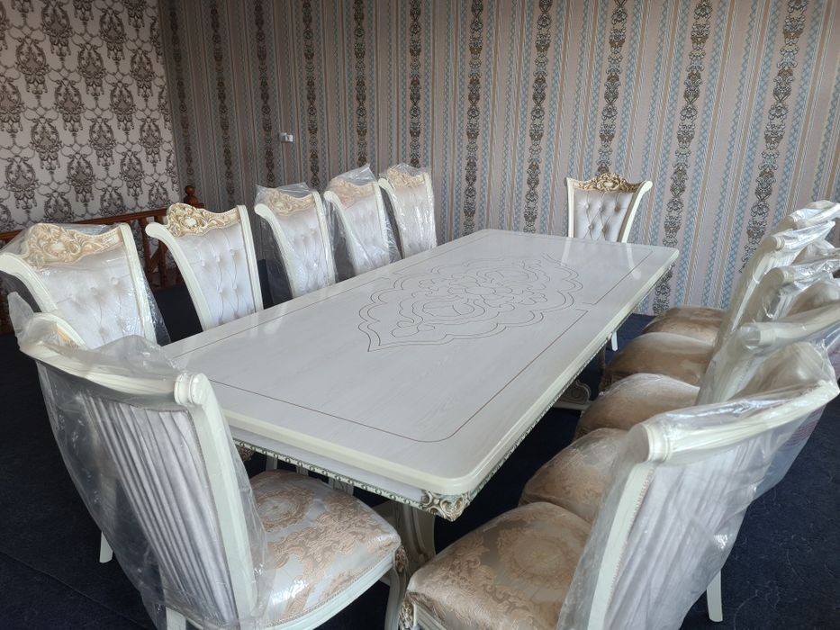 Stol stul sotiladi yengi ishlatilmagan xolati ideal