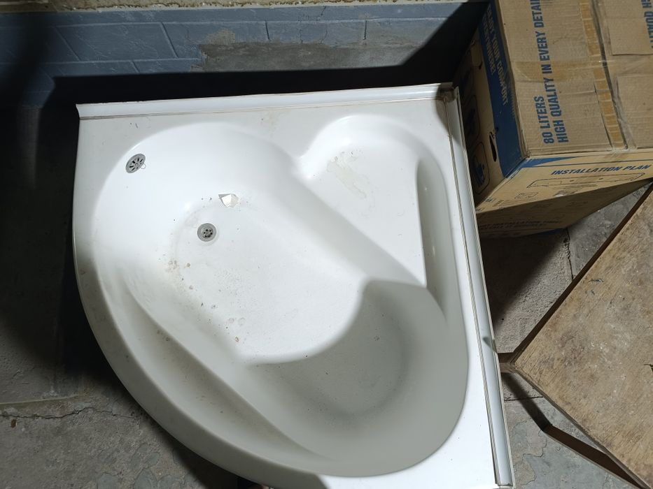 VANNA 1 metrga 1metr srochna sotiladi
