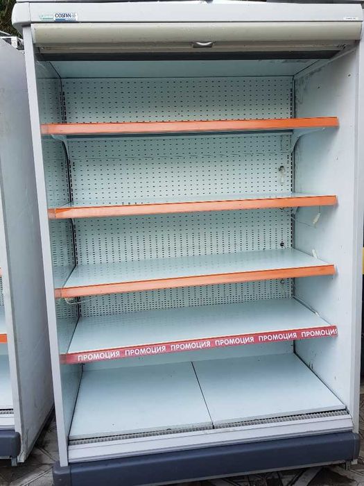 Хладилна витрина