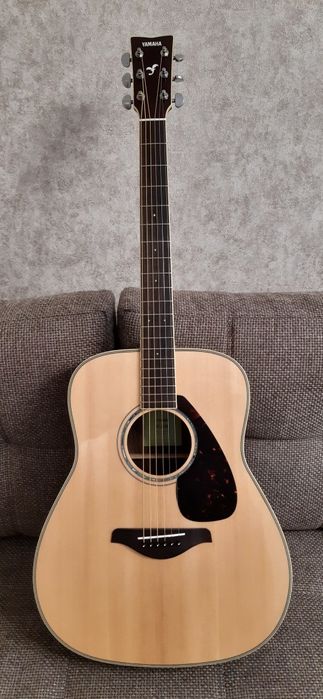 Yamaha FG830 NAT