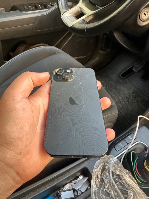 Iphone 15 negru 128