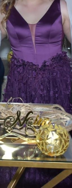 Официална рокля носена веднъж