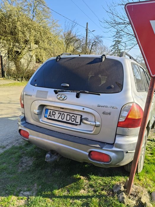 Vând Hyundai santa Fe