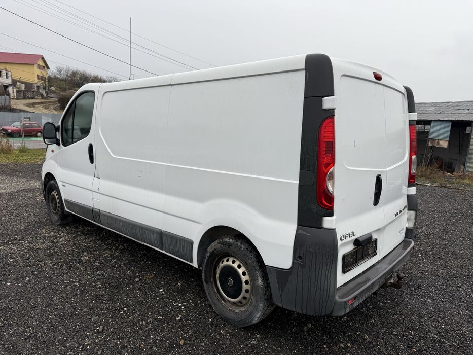 Opel vivaro 2011 clima