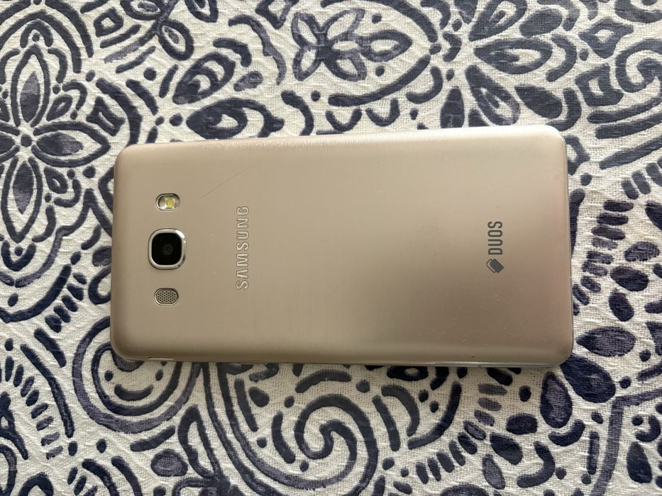 Samsung galaxy j5