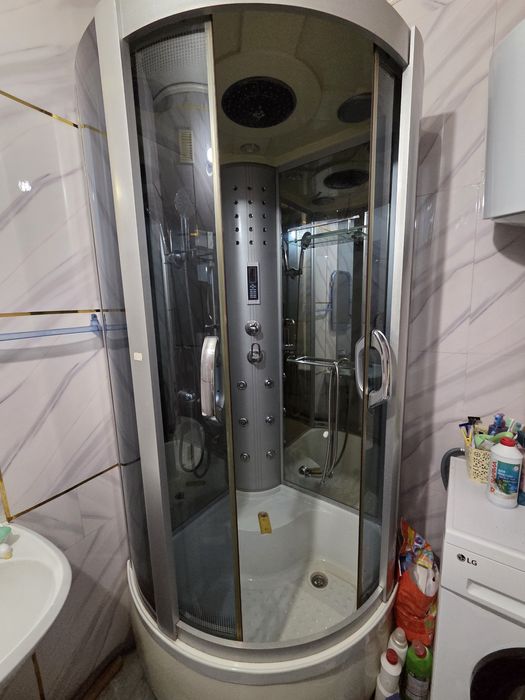 Продам душевую кабину