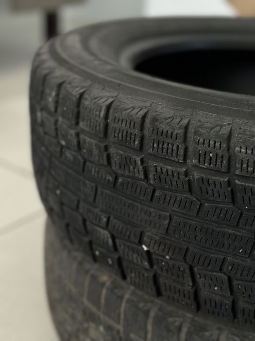 Продам зимние шины yokohama