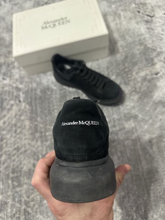 Alexander mcqueen marimea 42