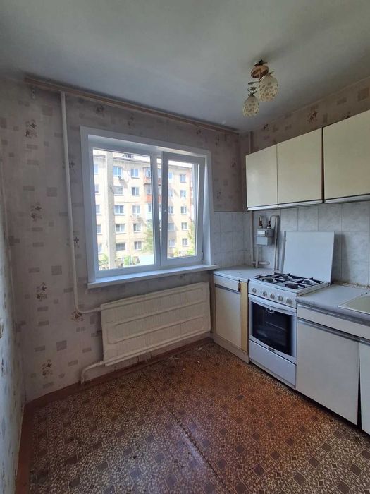 Продам 2 комнатную кв В Центре