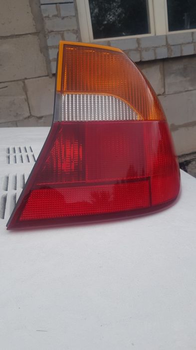 Chrysler 300m задний правый фонарь