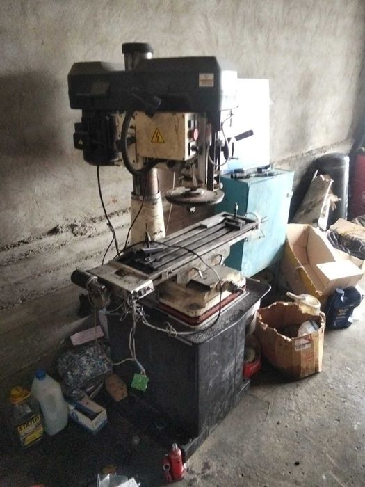Станок фреза   станок токарьный