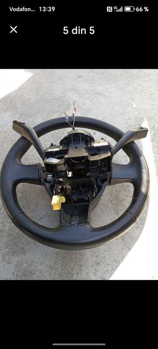 Dezmembrez Seat Leon 1p următoarele piese.
