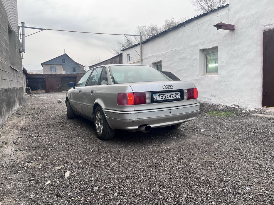 Продам авто ауди 80 б4