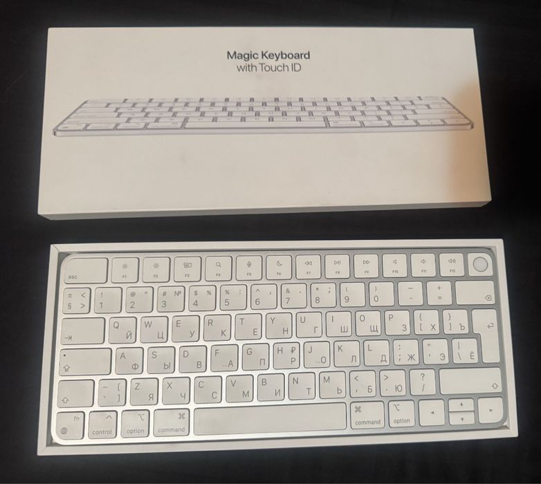 Magic Keyboard with Touch ID