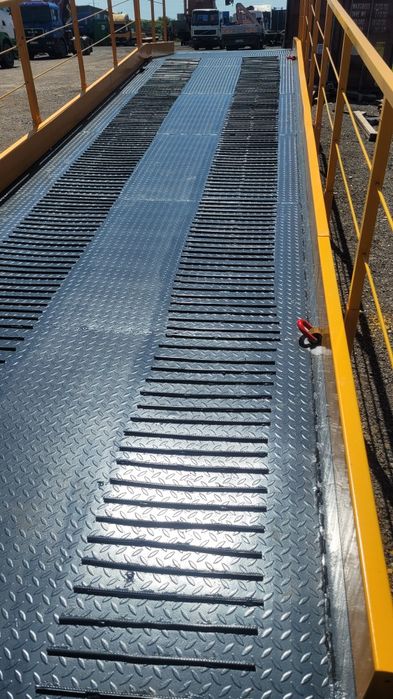 rampa mobila tir incarcare semiremorca camion descarcare containere