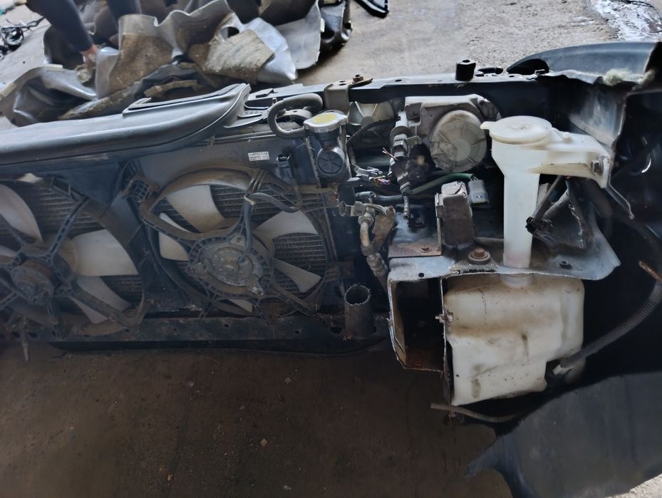 Продам мини морду Мазда 626 кронус