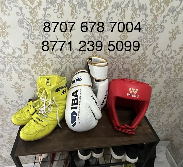 Шлем, оригинал перчатка, боксерка