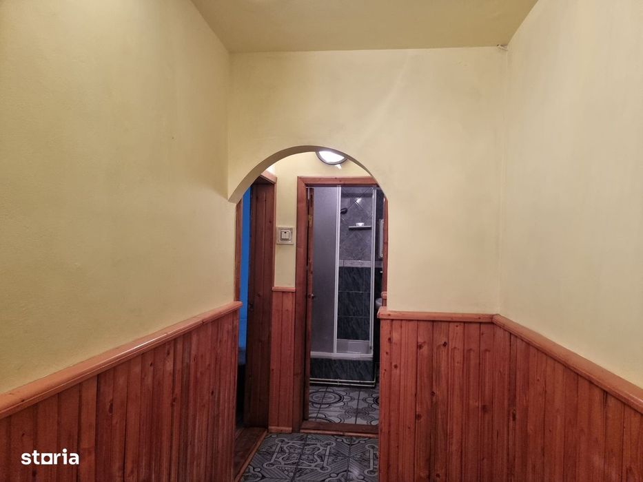 Apartament 4 camere Targoviste Micro 3
