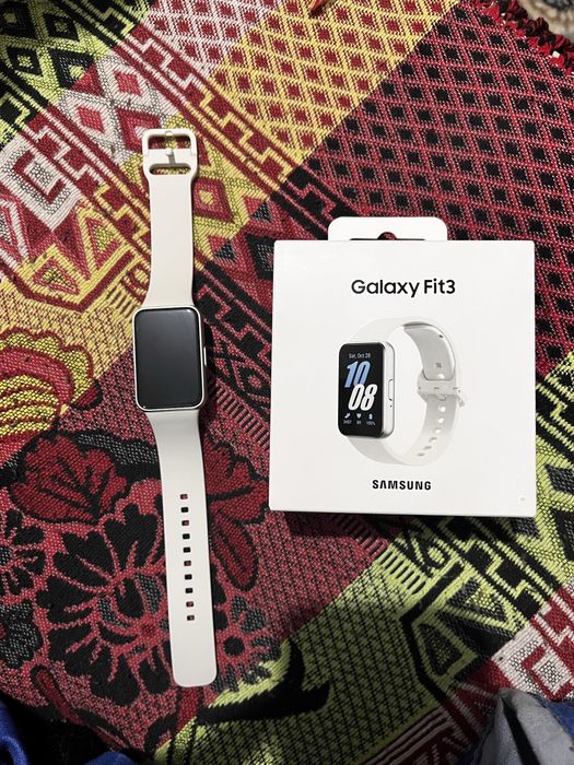 Galaxy fit 3 продам
