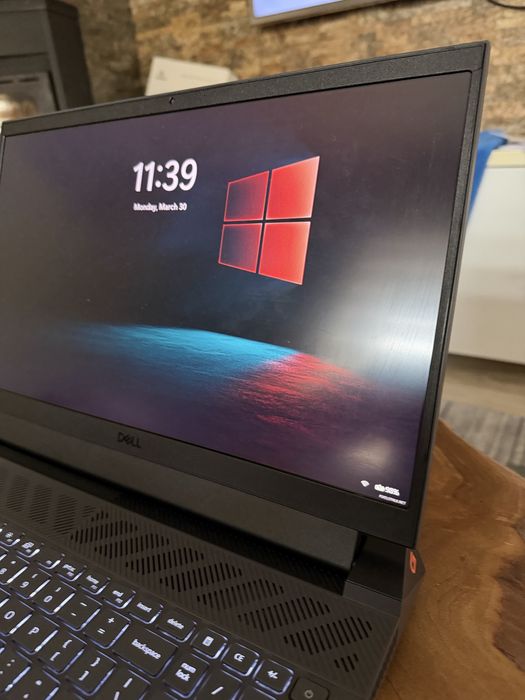 Dell g15 Intel i9-13900HX 32GB RAM 8 GB Video