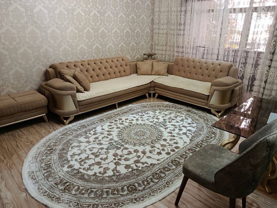 Продаётся Евро квартира Центр