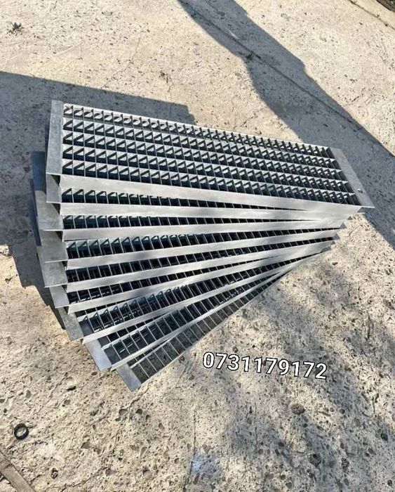 Grilaje zincate trepte zincate