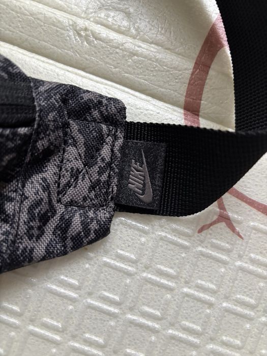 Поясная сумка nike