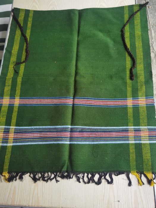 Вълнени престилки,Ленени карета