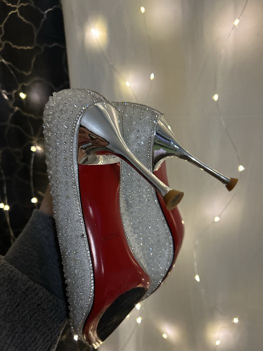 Продам туфли 39-го размера